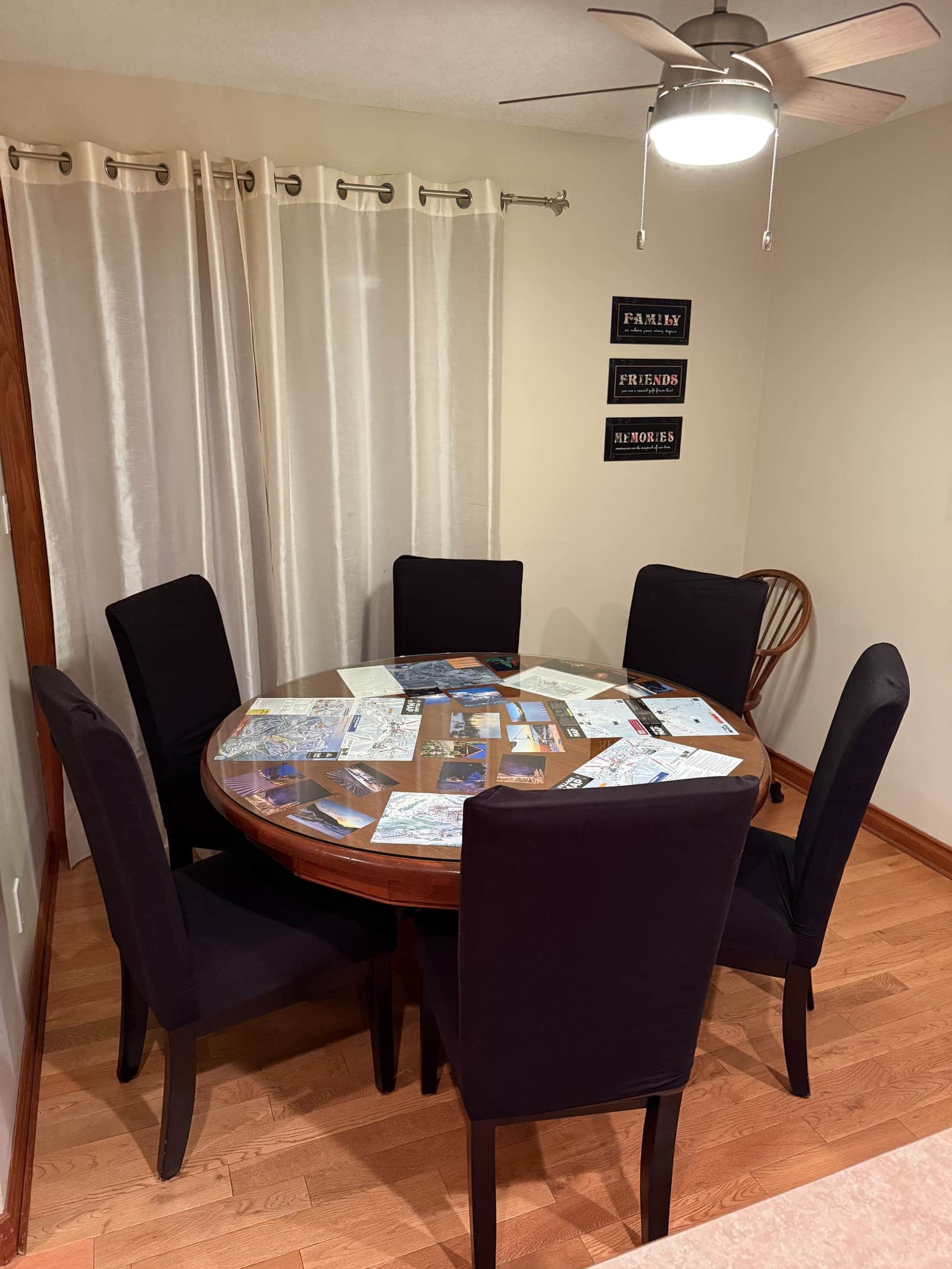 Dining area in Timberline Village #24 townhouse rental at Sun Peaks, British Columbia, Canada