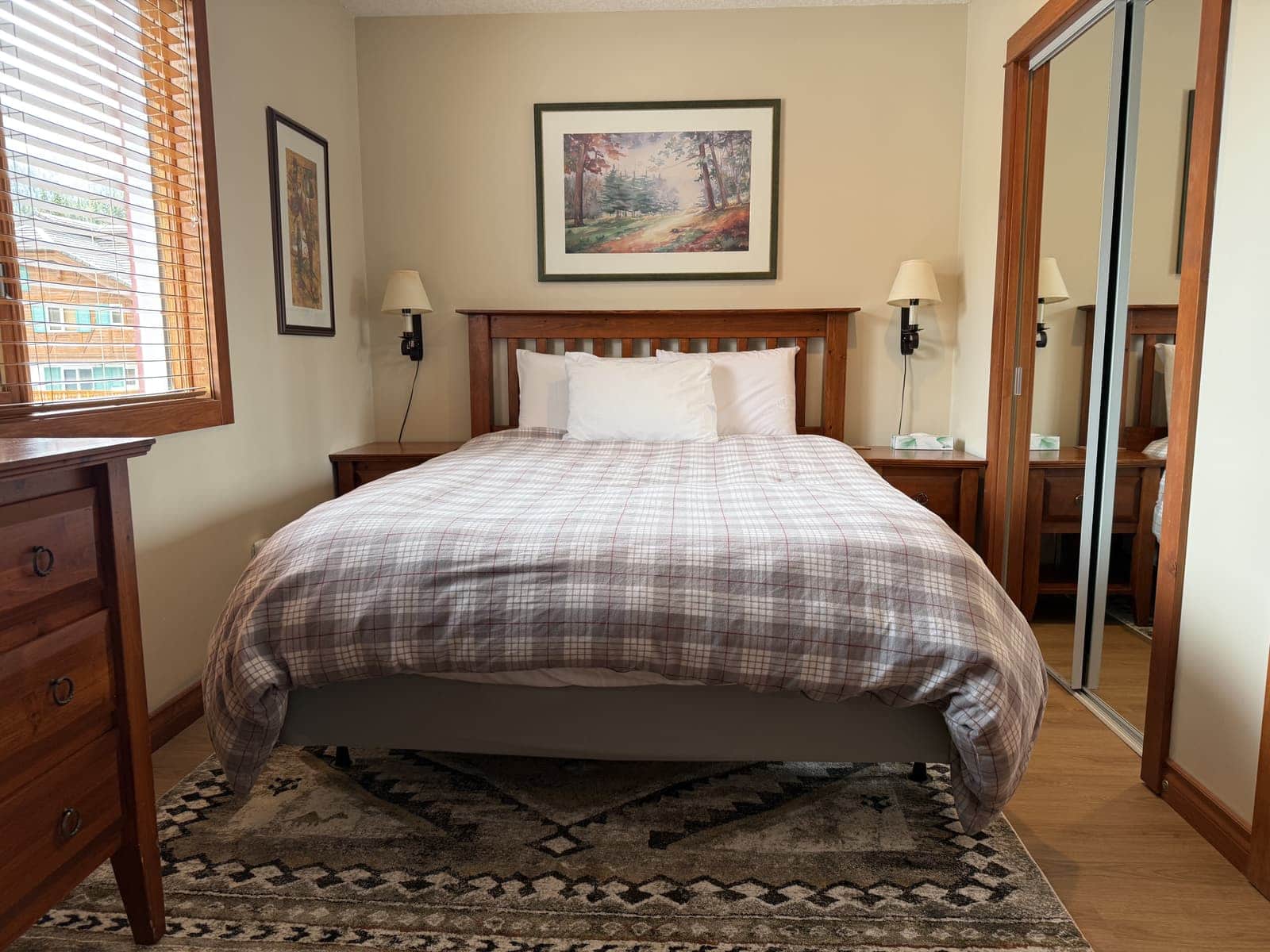 Primary bedroom in Timberline Village #24, a 2 bedroom Sun Peaks, British Columbia, Canada townhouse rental